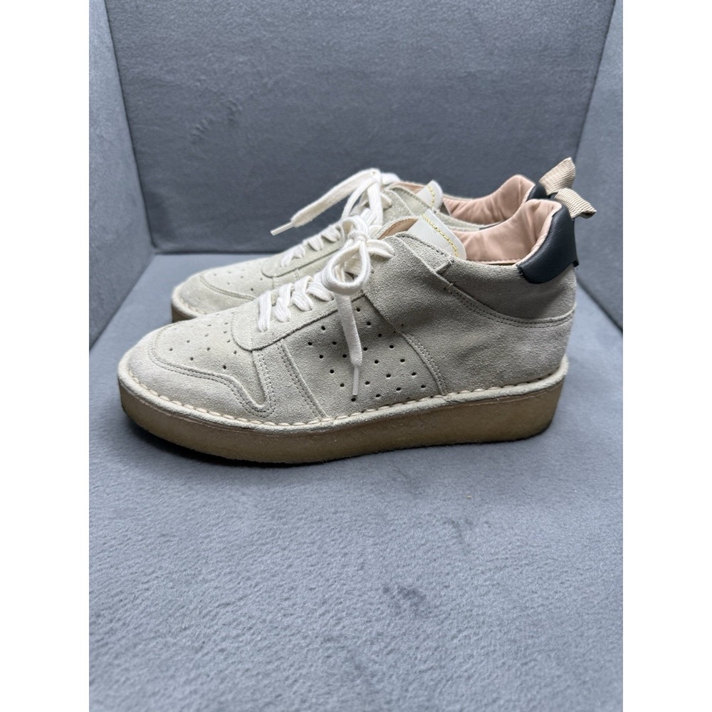 Clarks Originals Desert Run Women's 7 Off White Suede Crepe Sole Sneakers